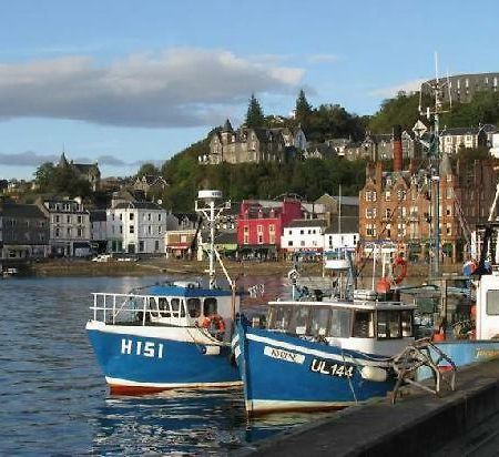 Panoramic Harbour View Apartment Oban Bagian luar foto